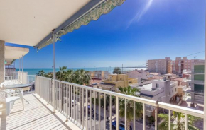 Cozy Apartment In Santa Pola With Kitchen